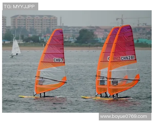 2025年海南省帆船帆板锦标赛暨海南省第七届运动会测验赛在琼海热情开赛 帆扬自贸港 浪竞新未来